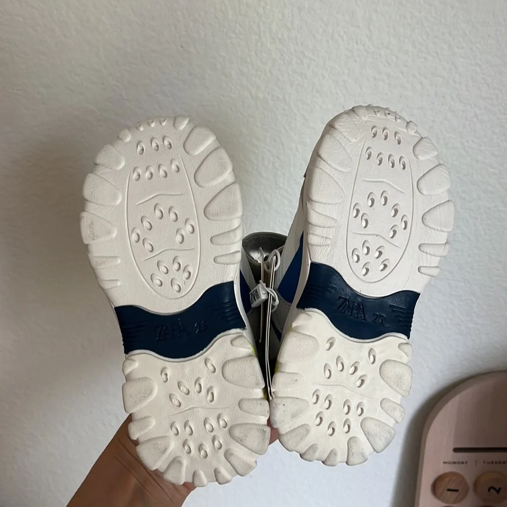 Zara Toddler (NEW) | contrasting sneakers shoes